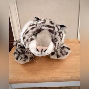 Vintage K&M Toys Black and White Snow Leopard Cheetah w Green eyes.